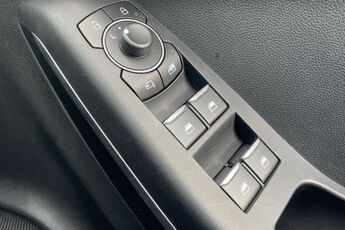 FORD PUMA, , hi-res