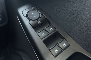 FORD FIESTA, , hi-res