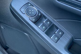 FORD KUGA, , hi-res
