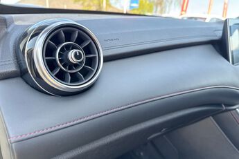 MG MOTOR UK HS, , hi-res