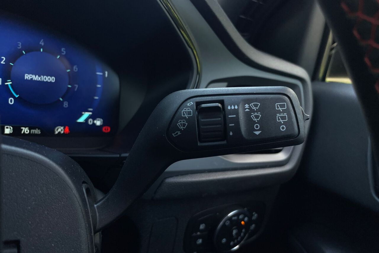 FORD FOCUS, , hi-res