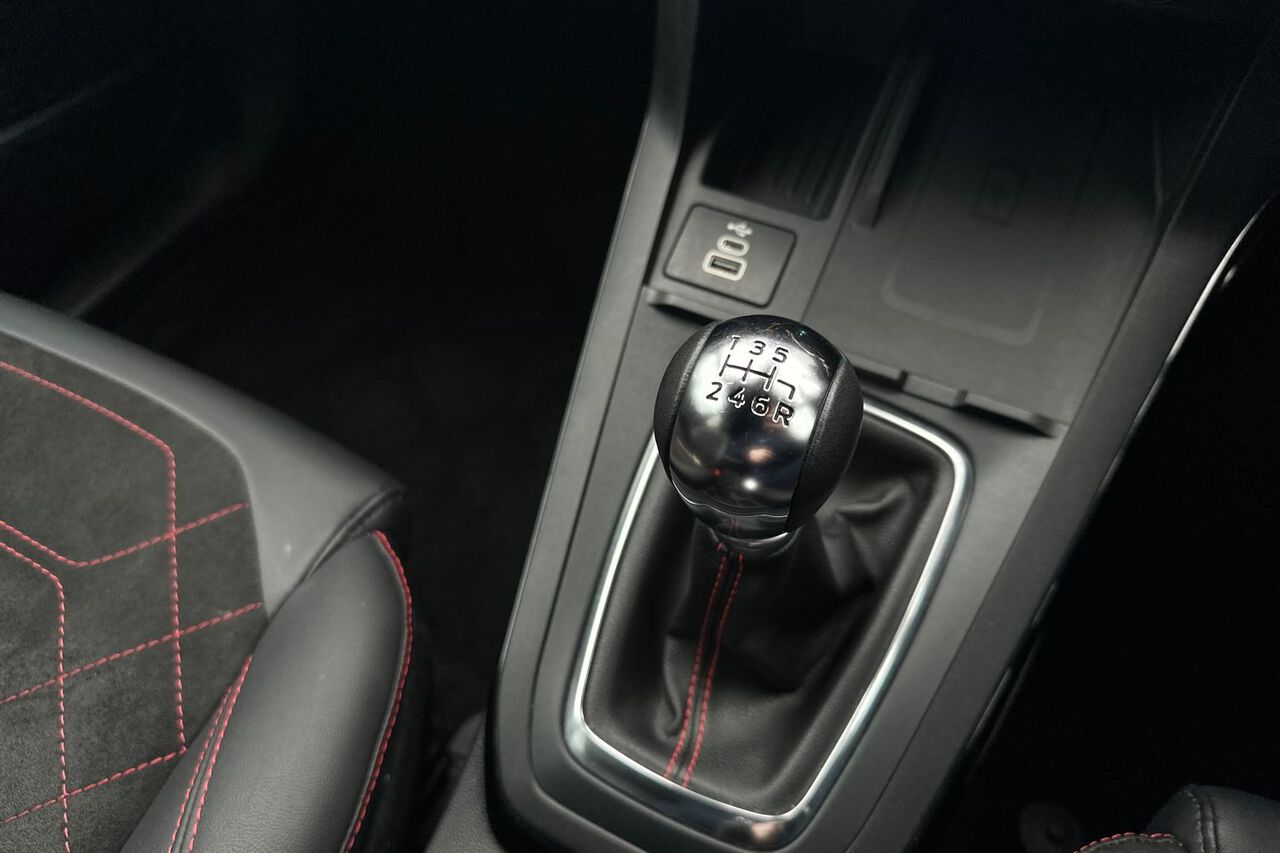 FORD PUMA, , hi-res