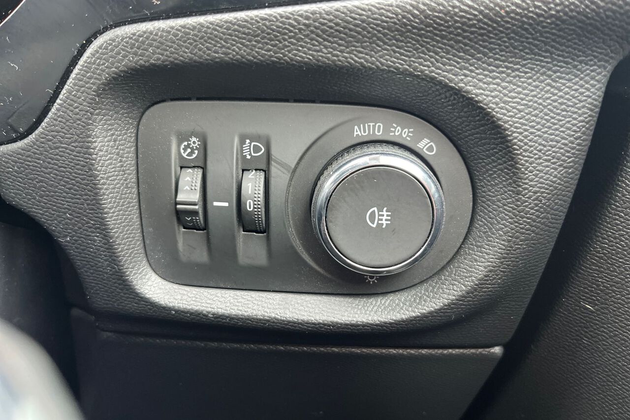 VAUXHALL CORSA, , hi-res