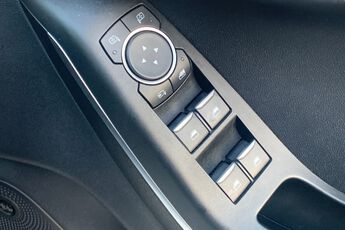 FORD FIESTA, , hi-res