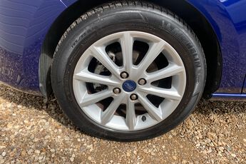 FORD FIESTA, , hi-res
