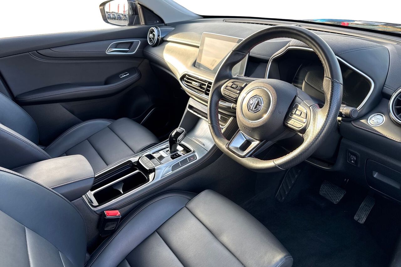 MG MOTOR UK HS, , hi-res