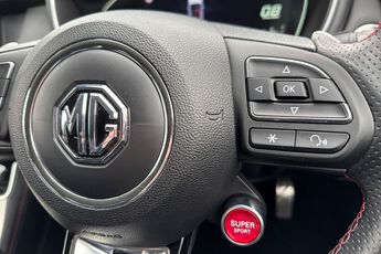MG MOTOR UK HS, , hi-res
