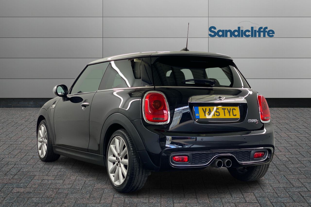 MINI HATCHBACK, , hi-res