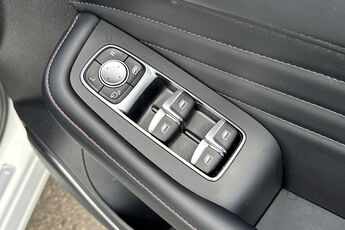 MG MOTOR UK HS, , hi-res