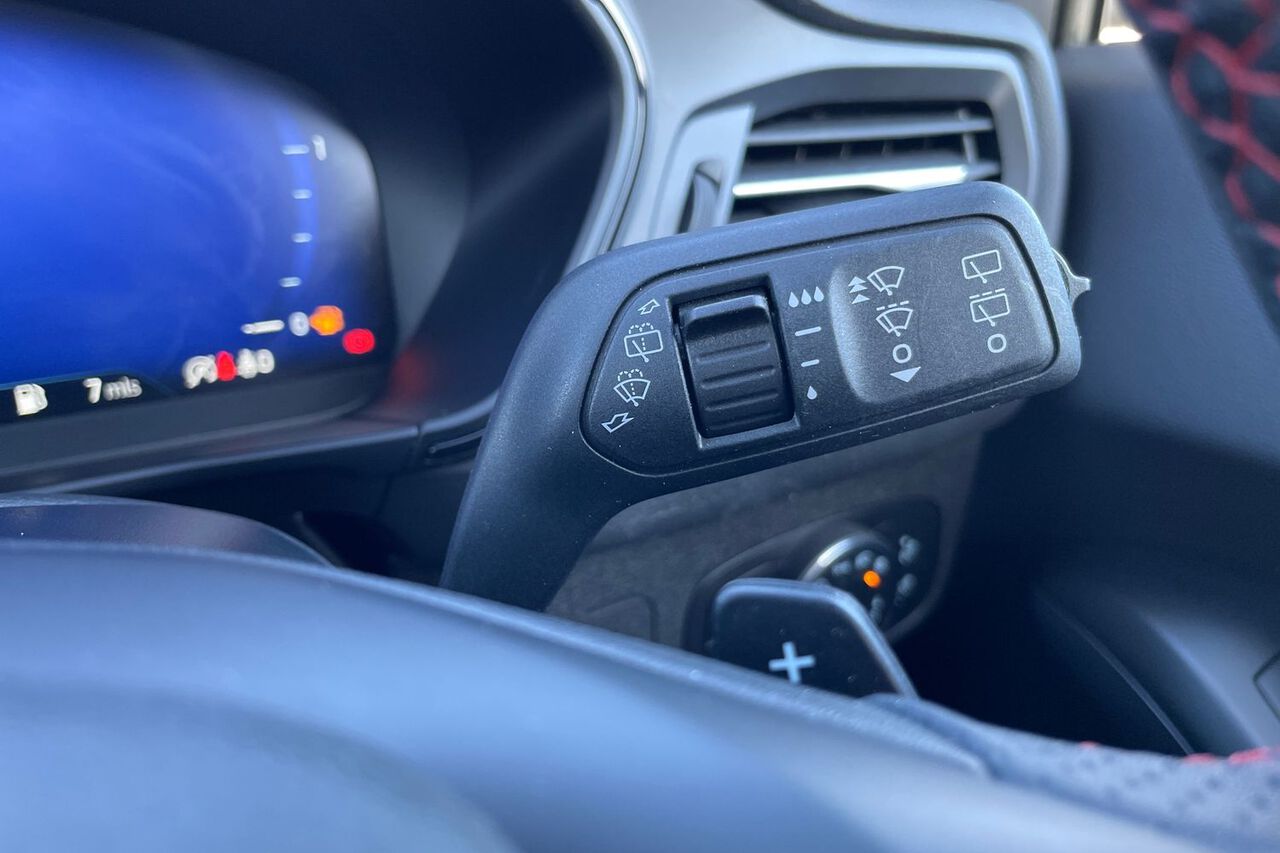 FORD FOCUS, , hi-res
