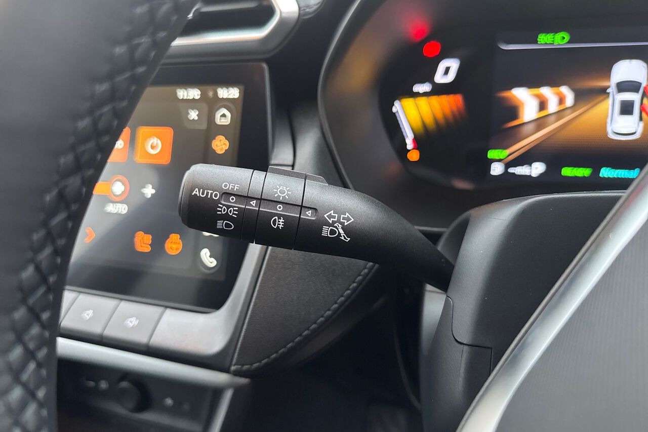 MG MOTOR UK ZS, , hi-res