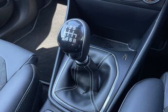 FORD FIESTA, , hi-res