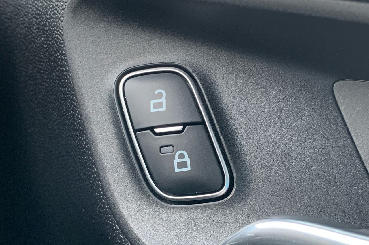 FORD FIESTA, , hi-res