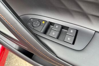MG MOTOR UK HS, , hi-res