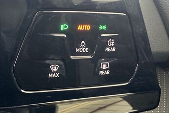 VOLKSWAGEN GOLF, , hi-res