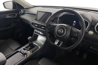 MG MOTOR UK HS, , hi-res