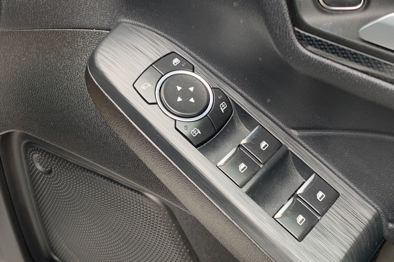 FORD KUGA, , hi-res