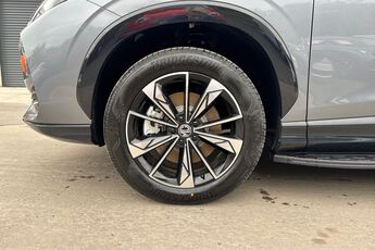 MG MOTOR UK HS, , hi-res