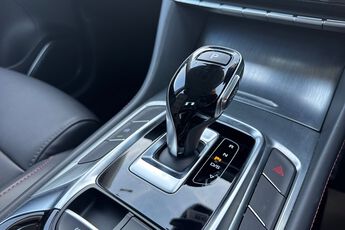 MG MOTOR UK HS, , hi-res