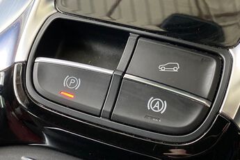 MG MOTOR UK HS, , hi-res