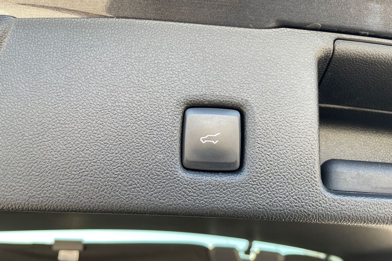 FORD KUGA, , hi-res