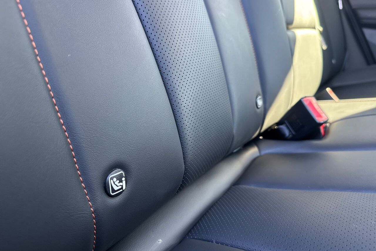 MG MOTOR UK HS, , hi-res