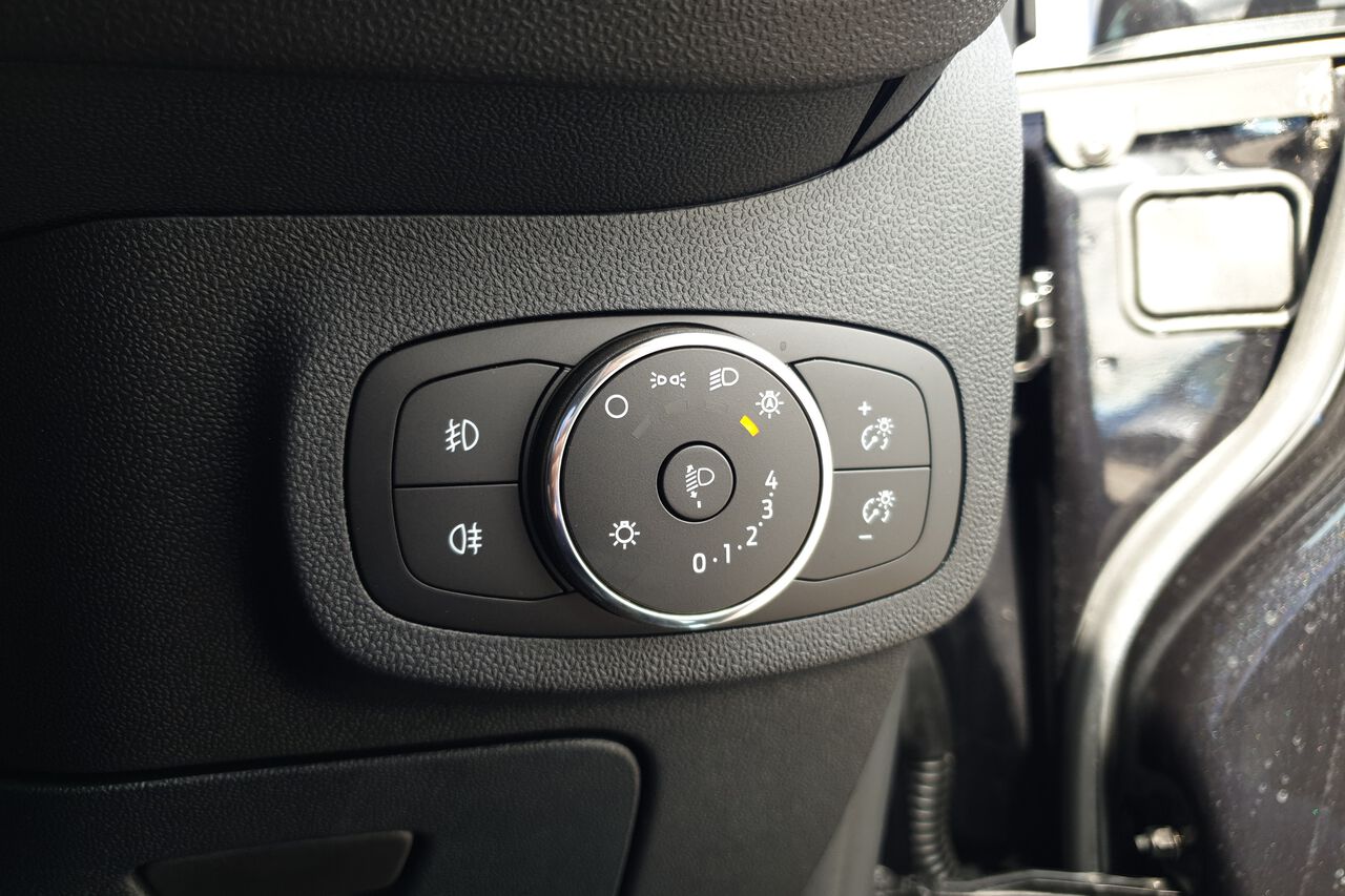 FORD FIESTA, , hi-res