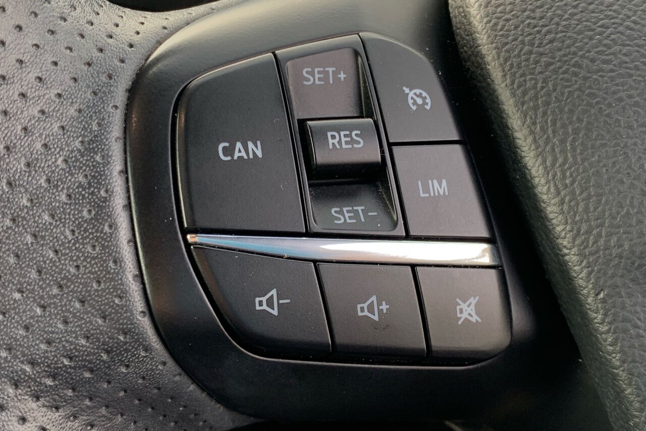 FORD FOCUS, , hi-res