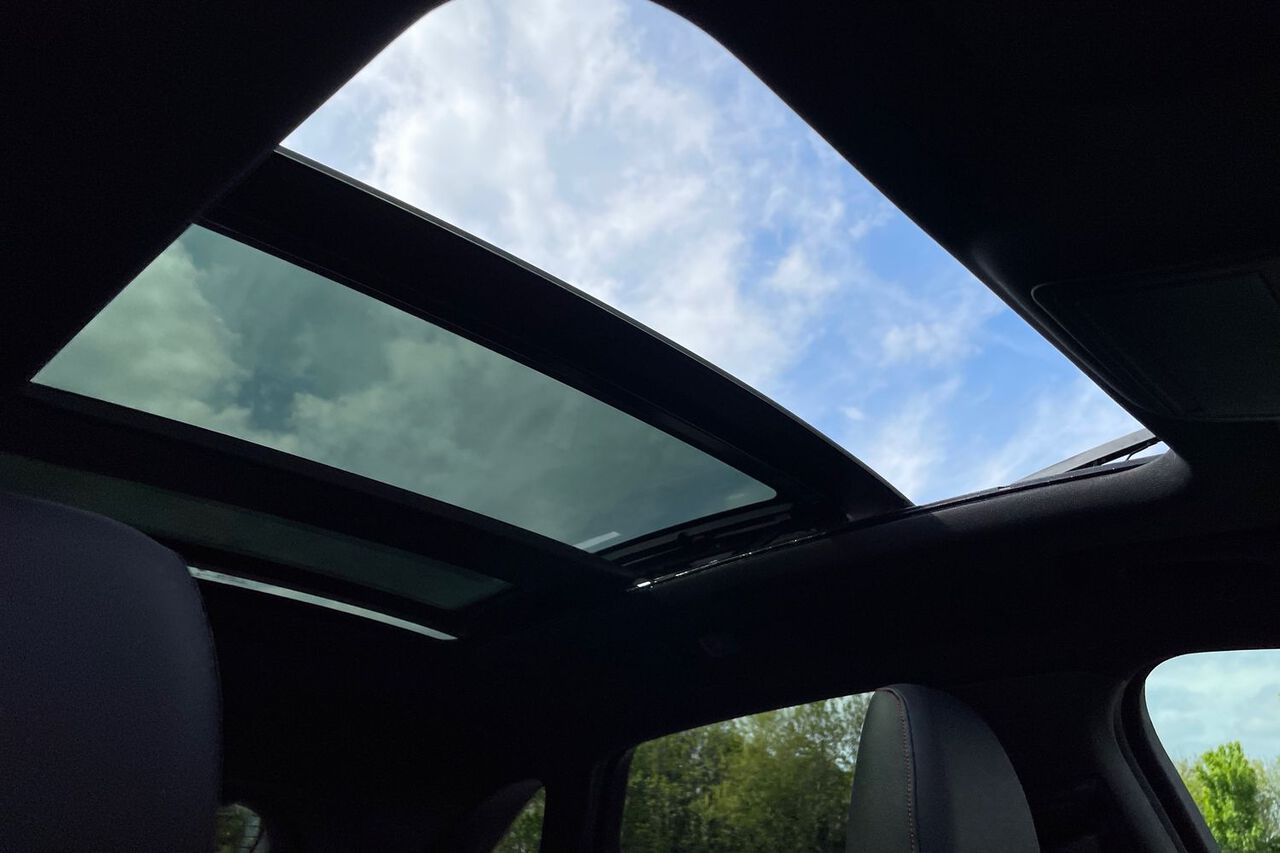 FORD KUGA, , hi-res