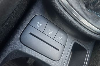 FORD FIESTA, , hi-res