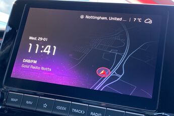 KIA STONIC, , hi-res