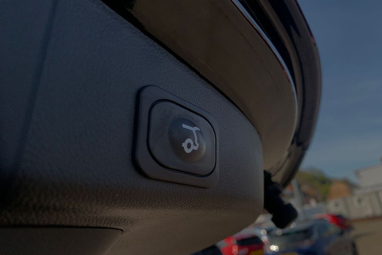 FORD FOCUS, , hi-res