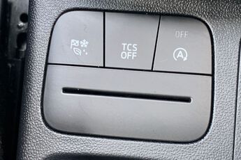 FORD FIESTA, , hi-res