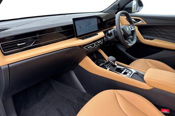 MG MOTOR UK HS, , hi-res