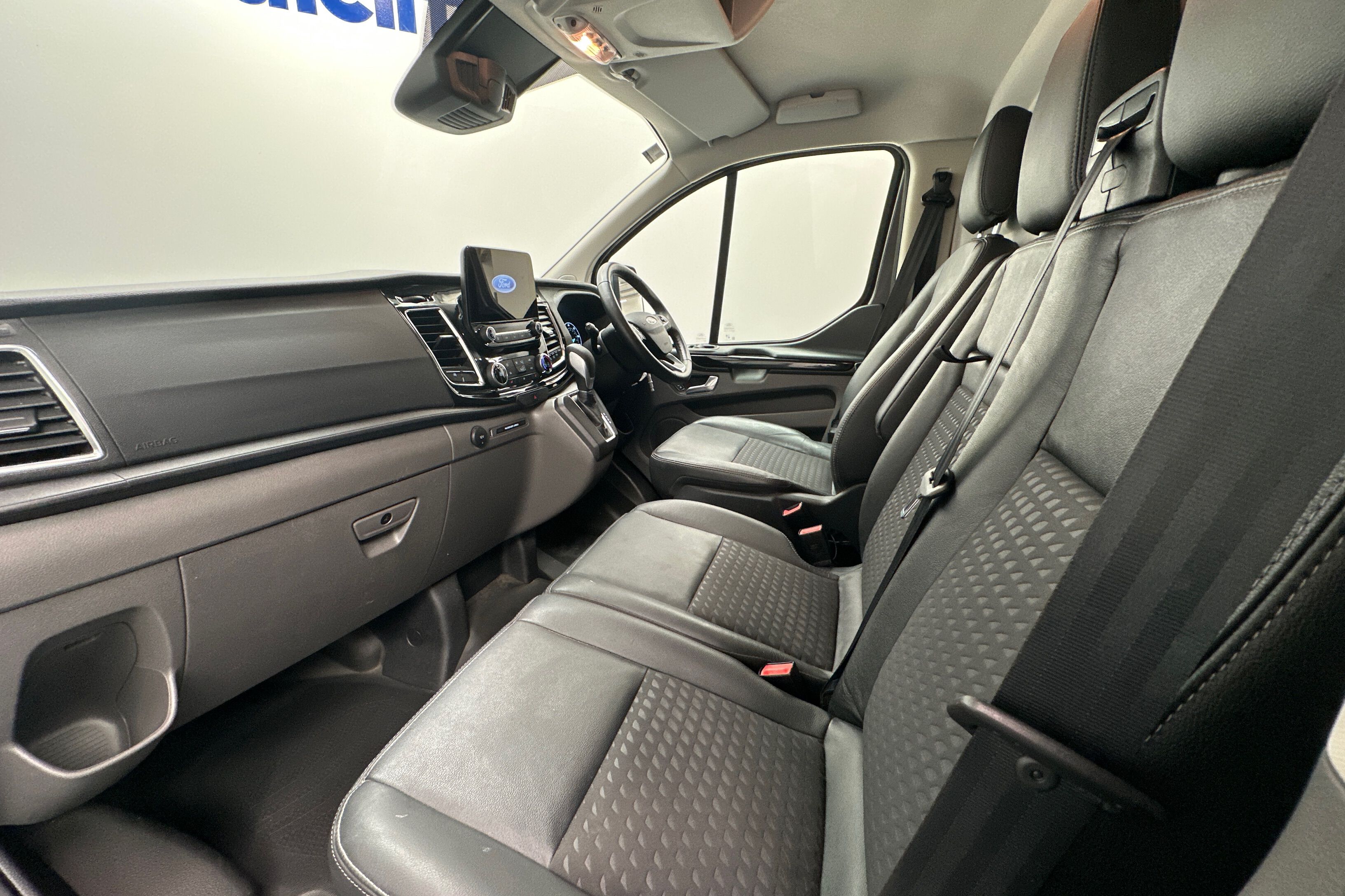 Transit custom hot sale sport interior