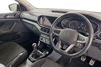 VOLKSWAGEN T-CROSS, , hi-res