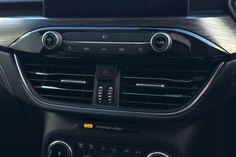FORD KUGA, , hi-res