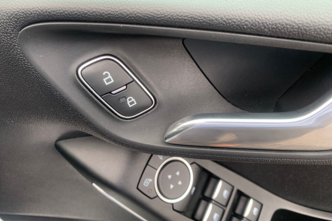 FORD FIESTA, , hi-res