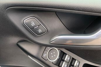 FORD FIESTA, , hi-res