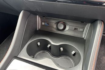 MG MOTOR UK HS, , hi-res