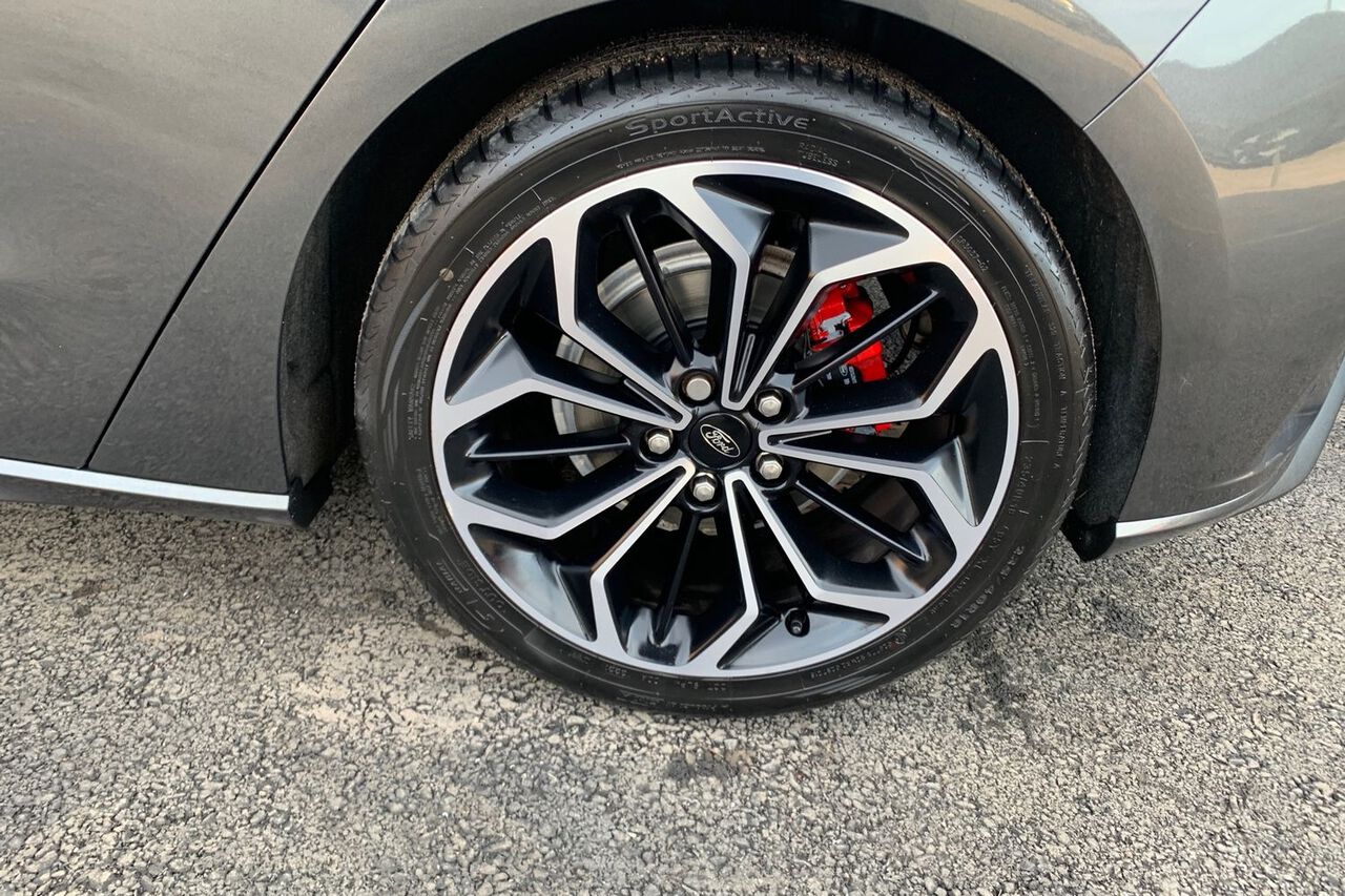 FORD FOCUS, , hi-res