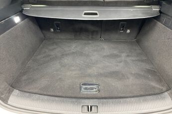 MG MOTOR UK HS, , hi-res
