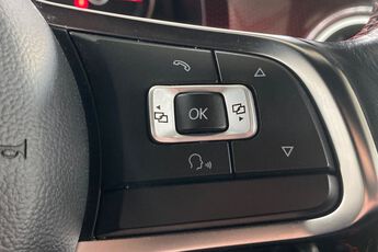 VOLKSWAGEN UP, , hi-res