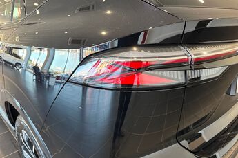 MG MOTOR UK HS, , hi-res