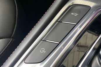 MG MOTOR UK HS, , hi-res