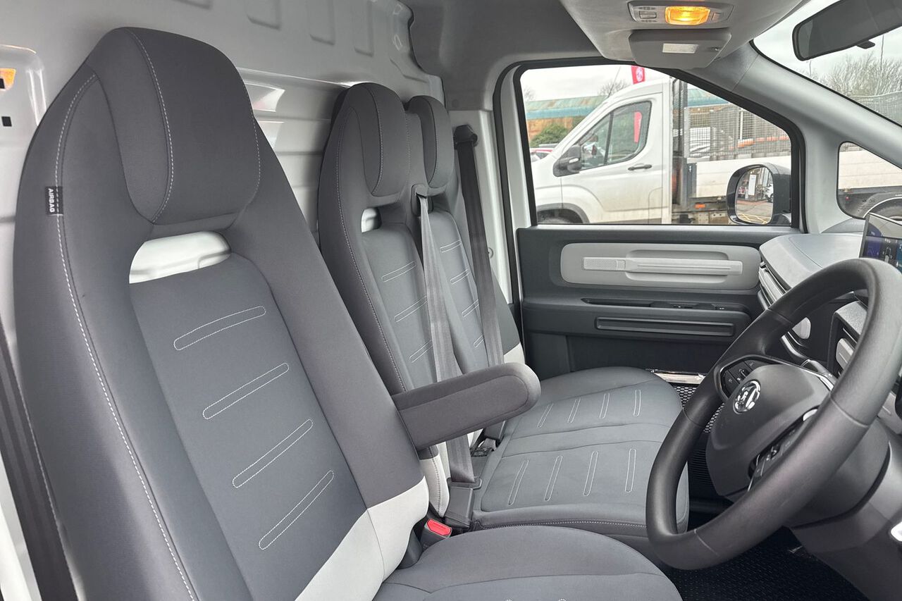MAXUS DELIVER 5, , hi-res