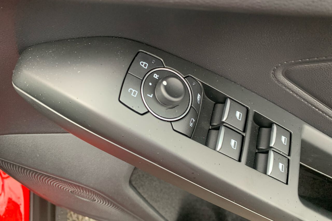 FORD FOCUS, , hi-res