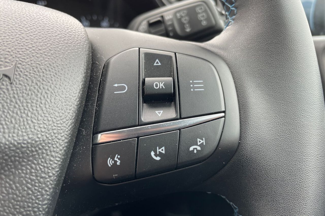 FORD FIESTA, , hi-res
