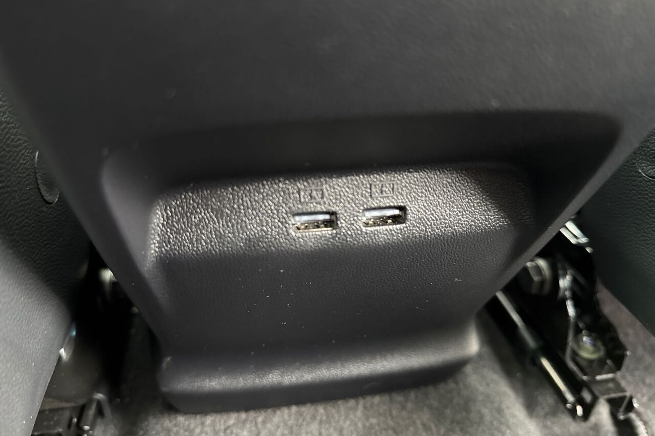 MG MOTOR UK HS, , hi-res