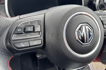 MG MOTOR UK ZS, , hi-res